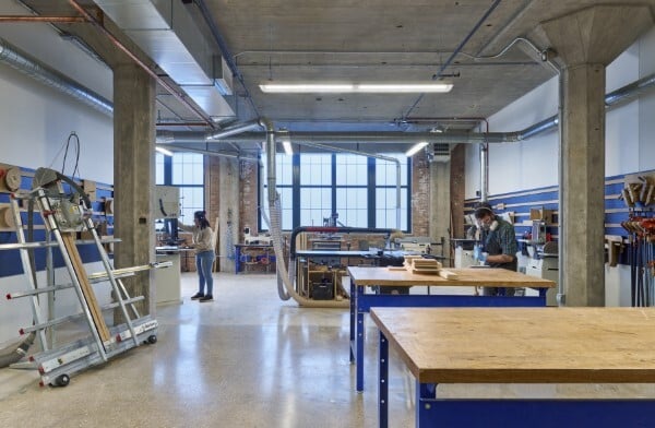 HIPCH_mHub_BarrettChristopher_231219_231201_010_lip-600web